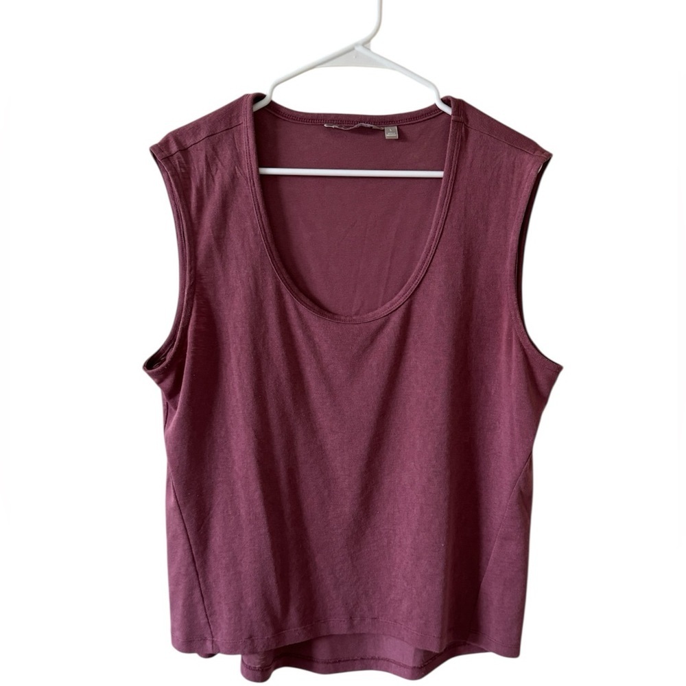 Athleta Women's Sleeveless Top - Raspeerry - Picture 3 of 6